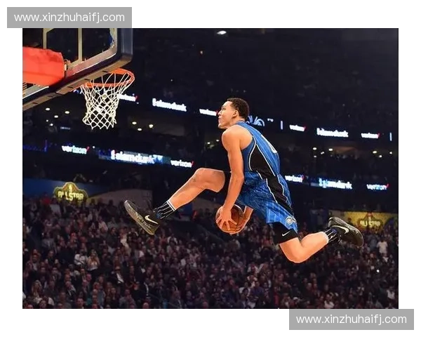 NBA滑翔机传奇：从飞天扣篮到历史巨星的辉煌征程